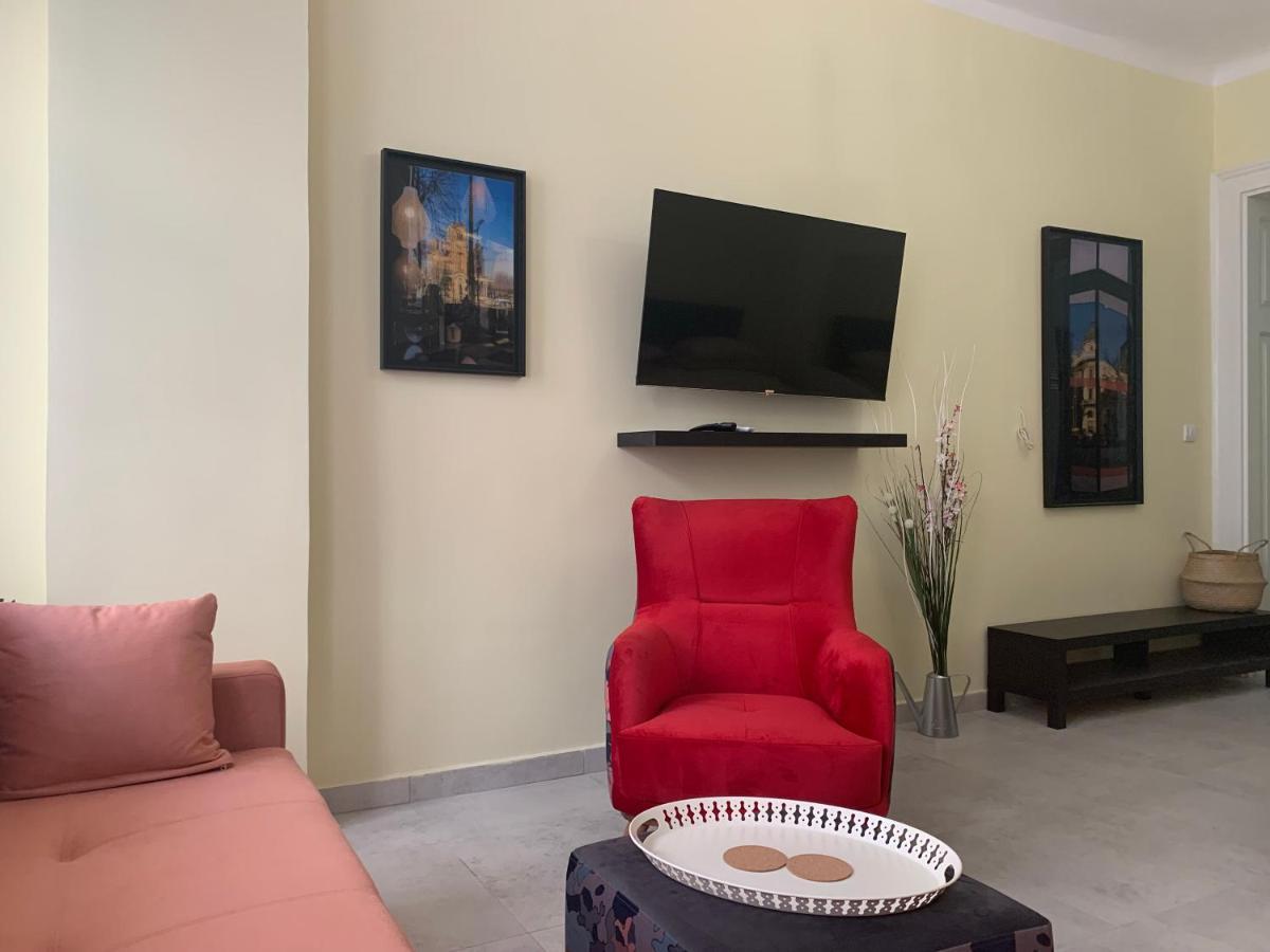 Sunlit Artist Studio Apartment Beograd Bagian luar foto